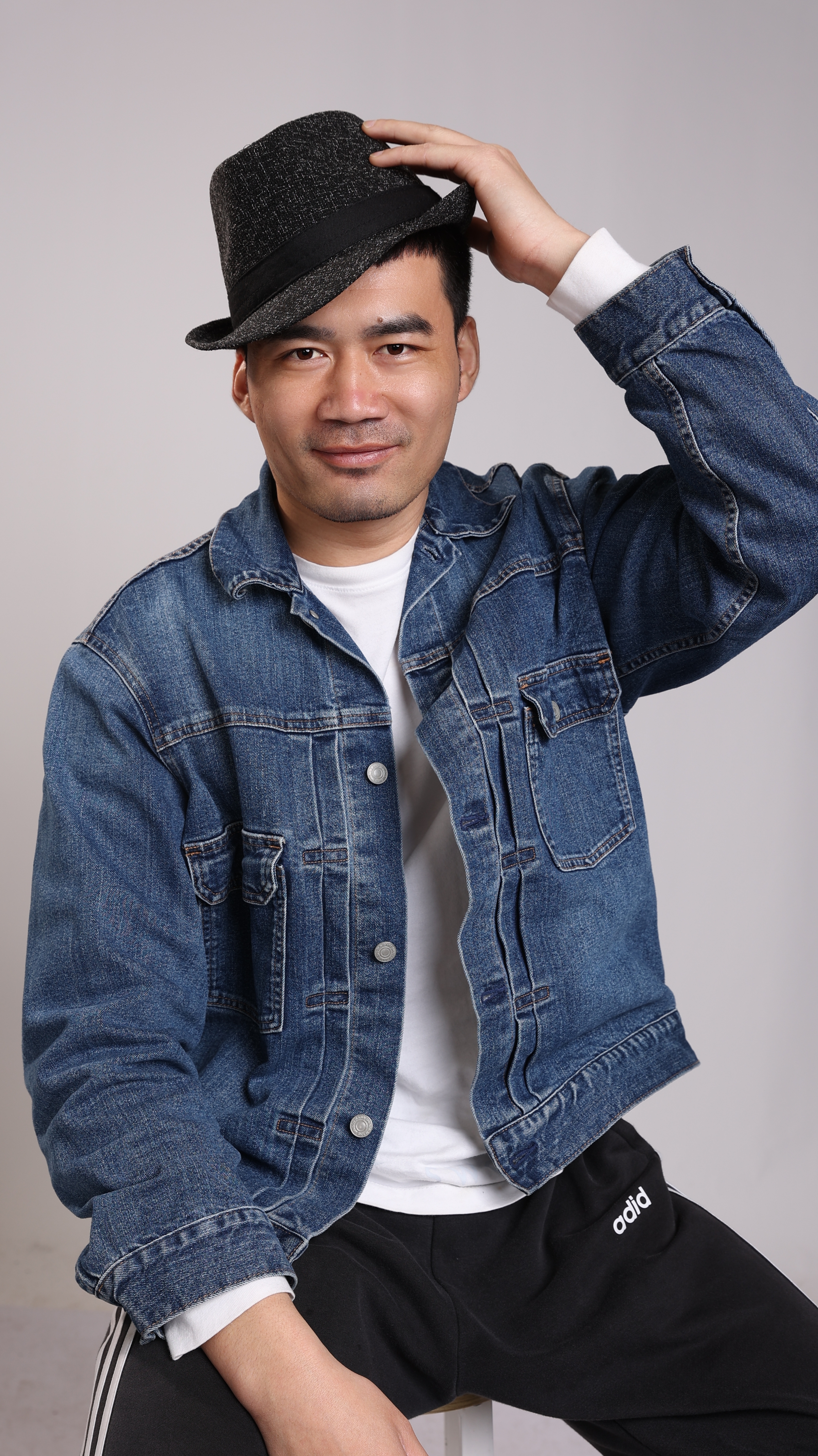 9k">1992年2月8号出生于河北省石家庄市,中国内地男演员 /span> sup