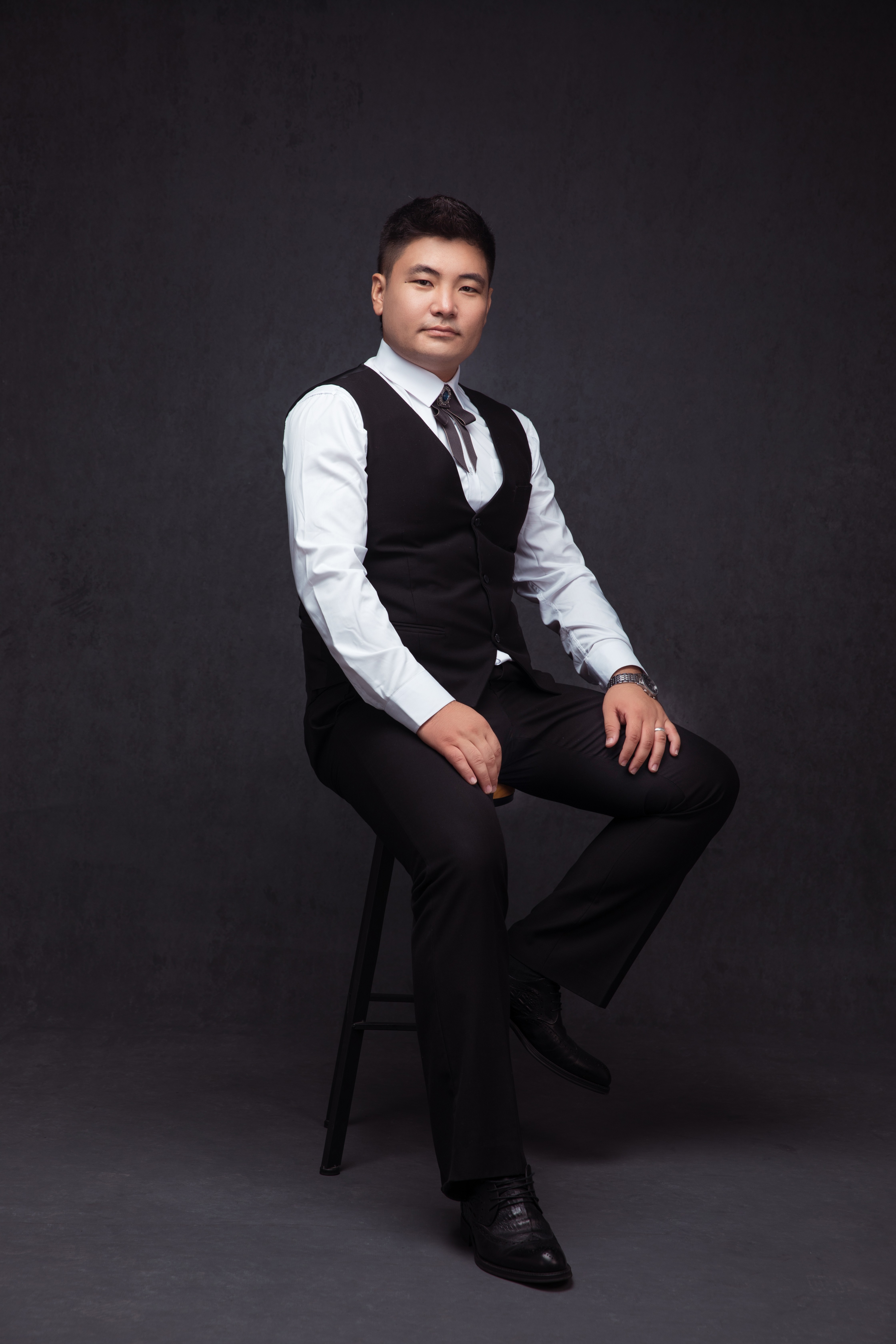  p data-id="trnwort9ibqp">尔奇斯,蒙古族,中国内地男演员,毕业于 a