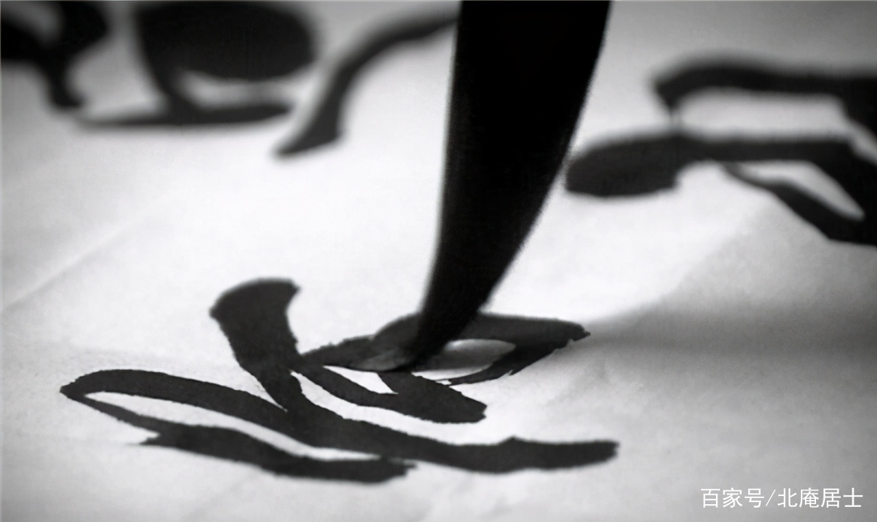 汉字历史悠久 英国哲学家罗素 为何说汉字有三大 缺陷 百科ta说