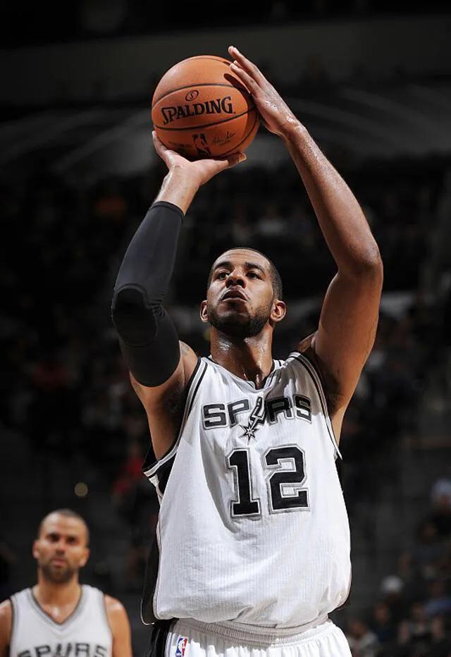  p>拉马库斯·阿尔德里奇(lamarcus aldridge),1985年7月19日出生于