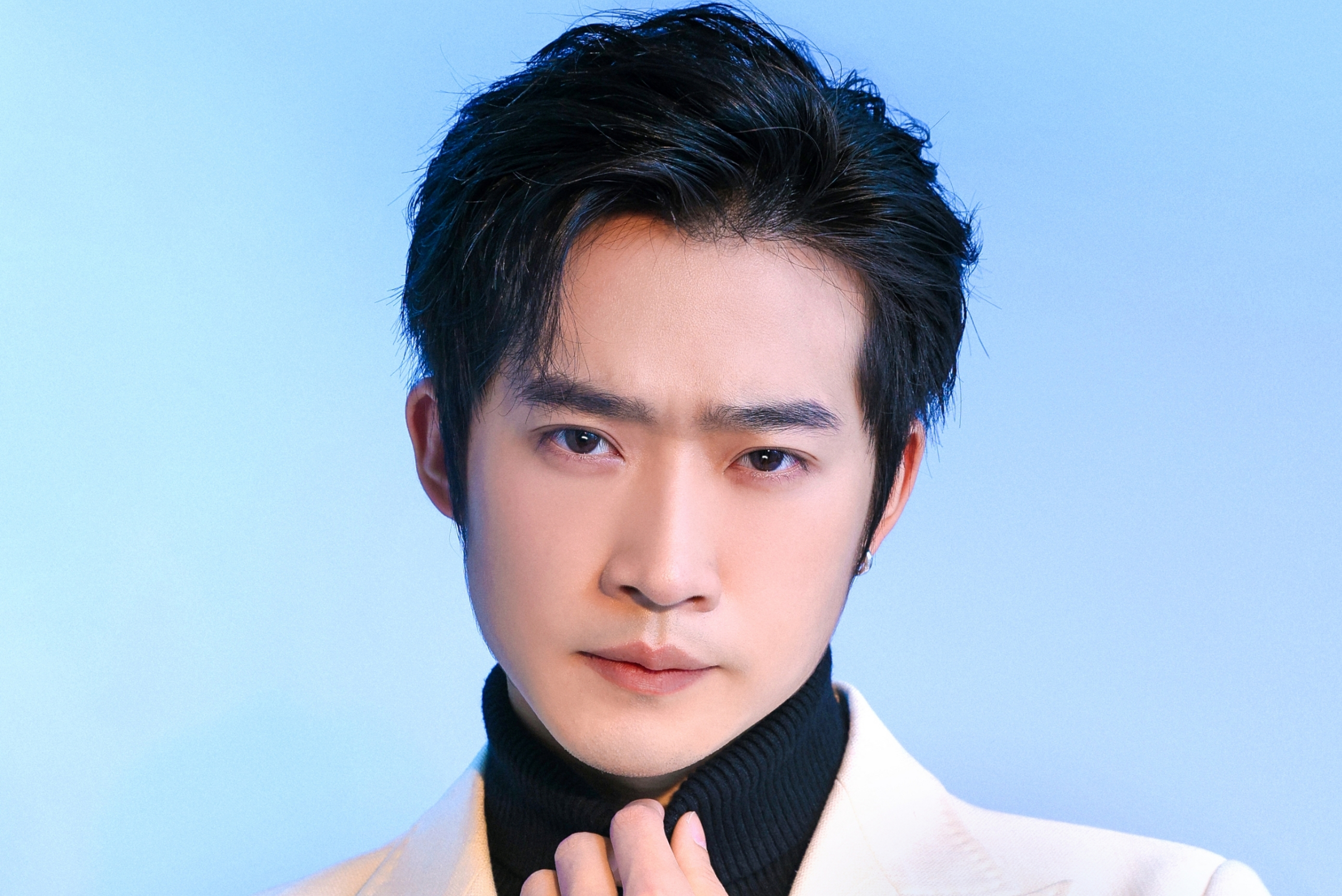  p>邓威,演员,参演电视剧《我的傻白甜媳妇2》. /p>