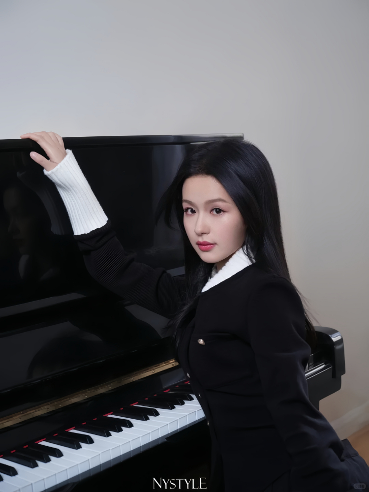 余茵（中国内地女演员）_百度百科