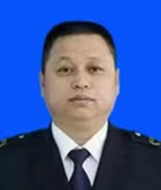 张义龙