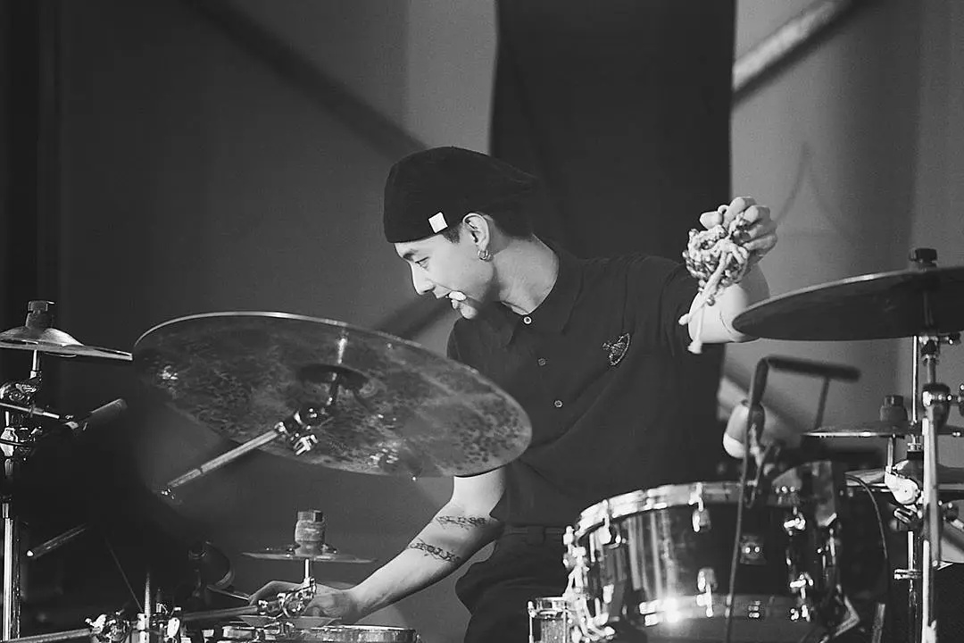 安雨,1994年10月13日出生于天津市,中国内地鼓手,摇滚乐队mandarin