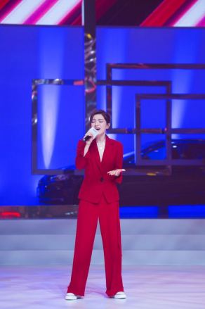 丁丁（中国内地女歌手）_百度百科