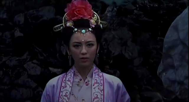 《红楼梦》太虚幻境该是什么样？有的拍成恐怖片，89版却高度还原_百科TA说
