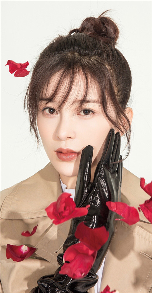  p>赵樱子(sarah),1990年12月16日出生于山东省烟