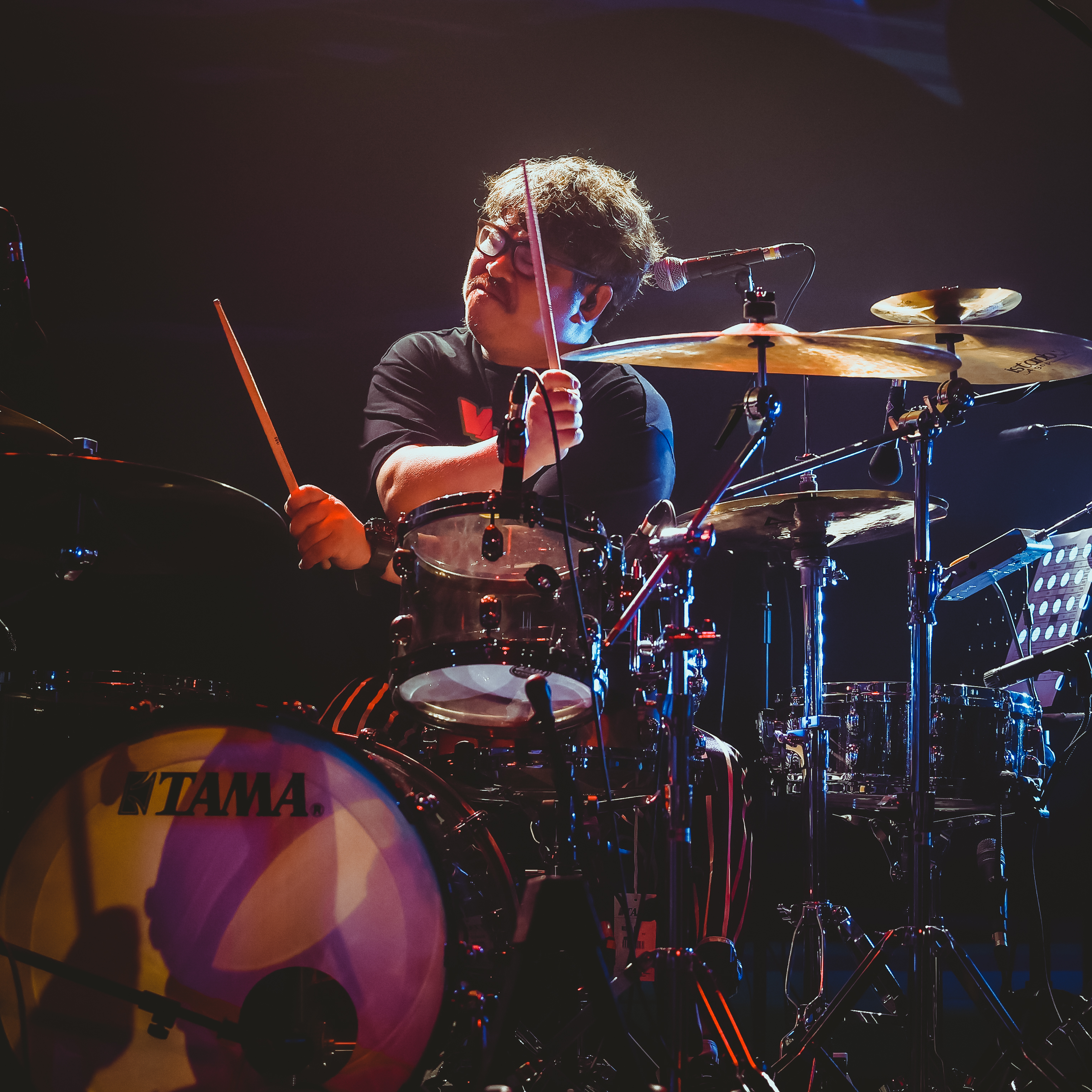  p>文烽,音乐人,旅行者乐团与舌头乐队的鼓手,长沙国际爵士音乐周的