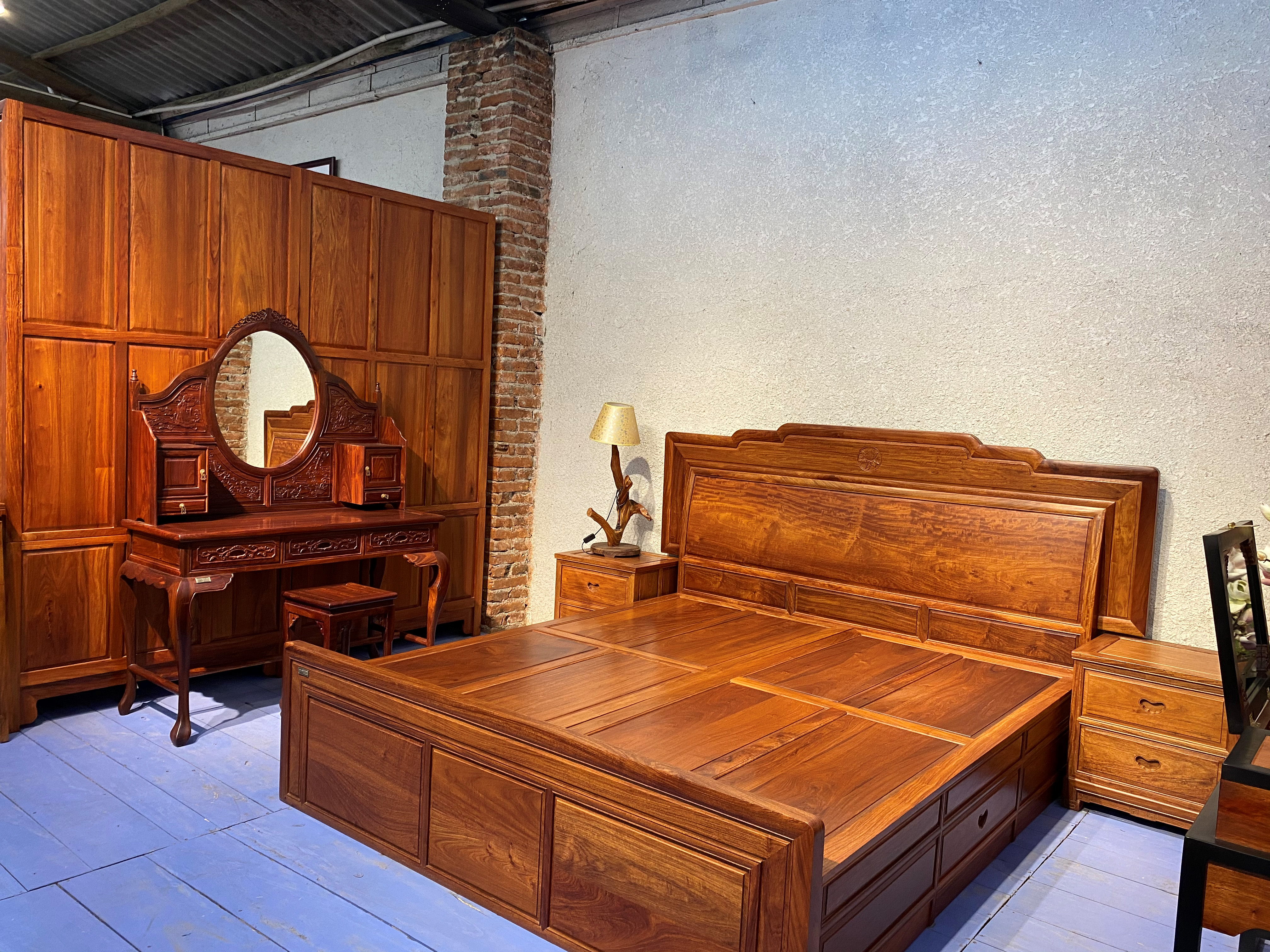 广西兴强红木家具有限公司