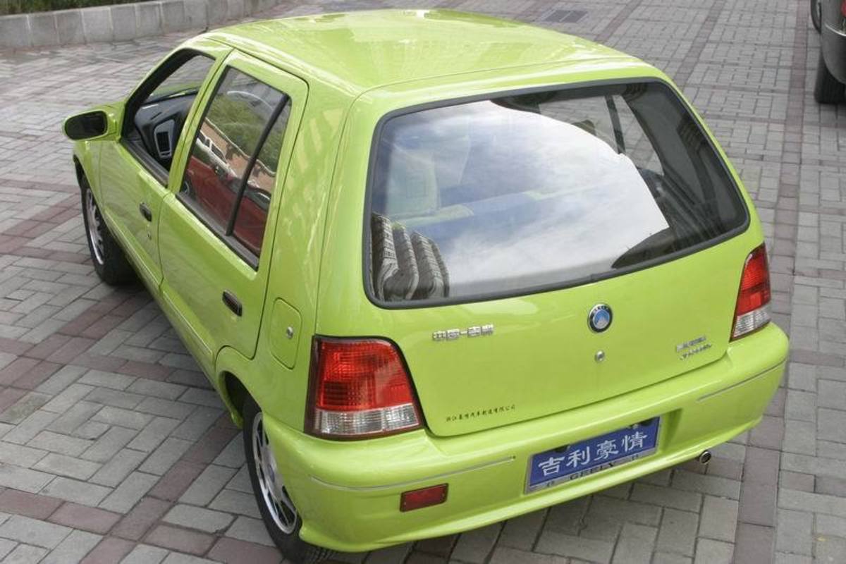 吉利豪情延续了帝豪gx9