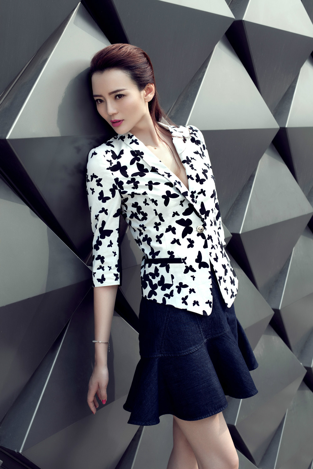  p data-id="go2344klxy">苏红,时尚媒体人,时尚投资人,曾就任时尚大