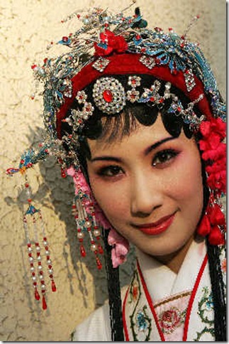 data-id="gnvk8dd753">樊婷婷,女,越剧金(采风)派传人,国家二级演员