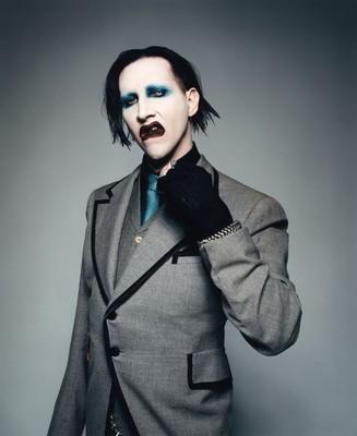  p>玛丽莲·曼森(marilyn manson),1969年1月5日出生于美国 a target=