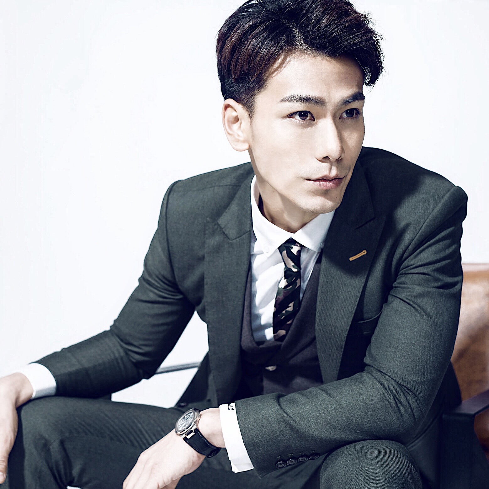  p>戴向宇,原名戴阳天,1984年12月27日出生于浙江省绍兴市,中国内地