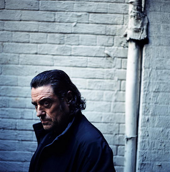  p>伊恩·麦柯肖恩,1942年9月29日出生于英国·英格兰·兰开夏郡的