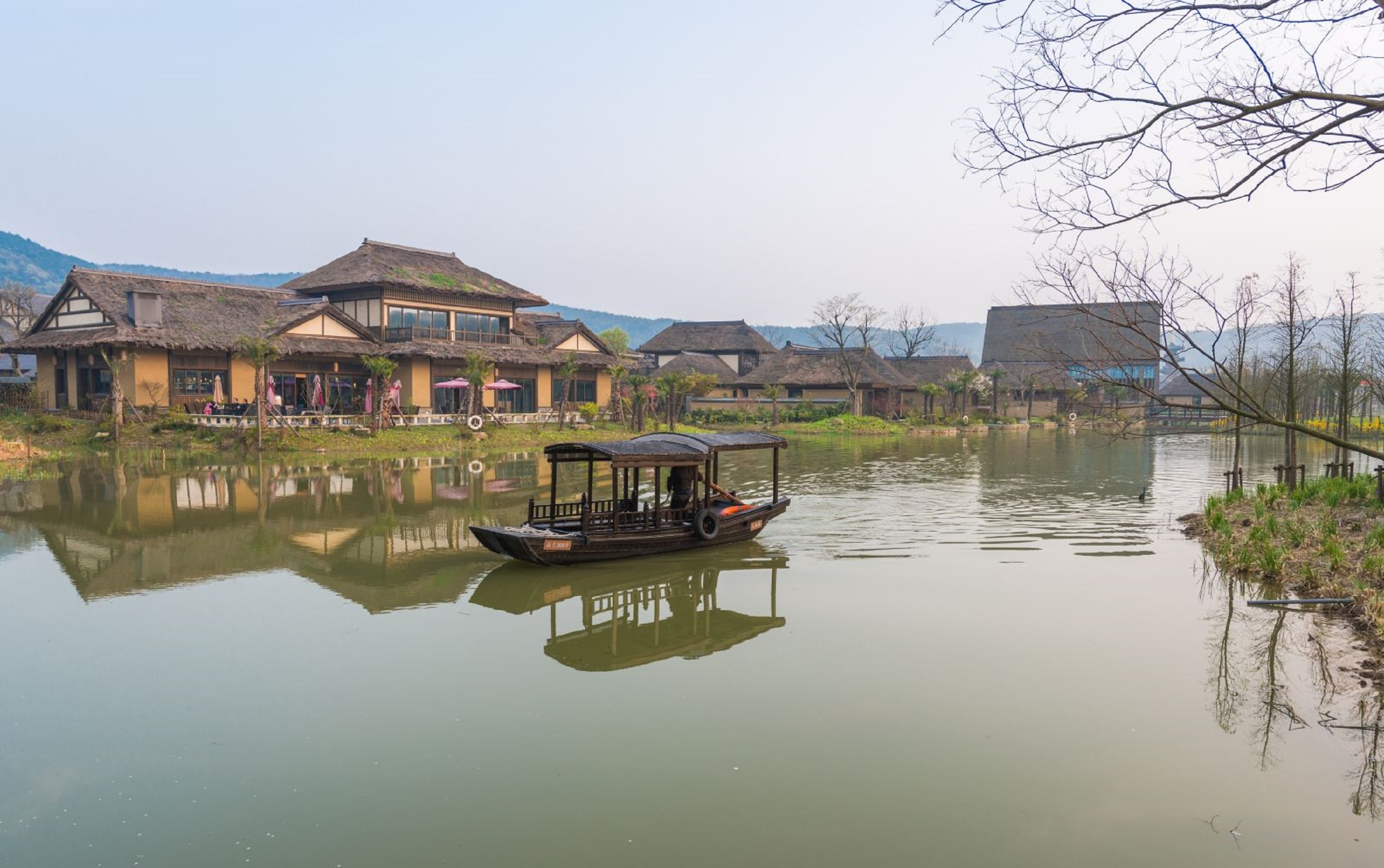  p>禅意小镇· a target="_blank" href="/item/拈花湾">拈花湾 /a>