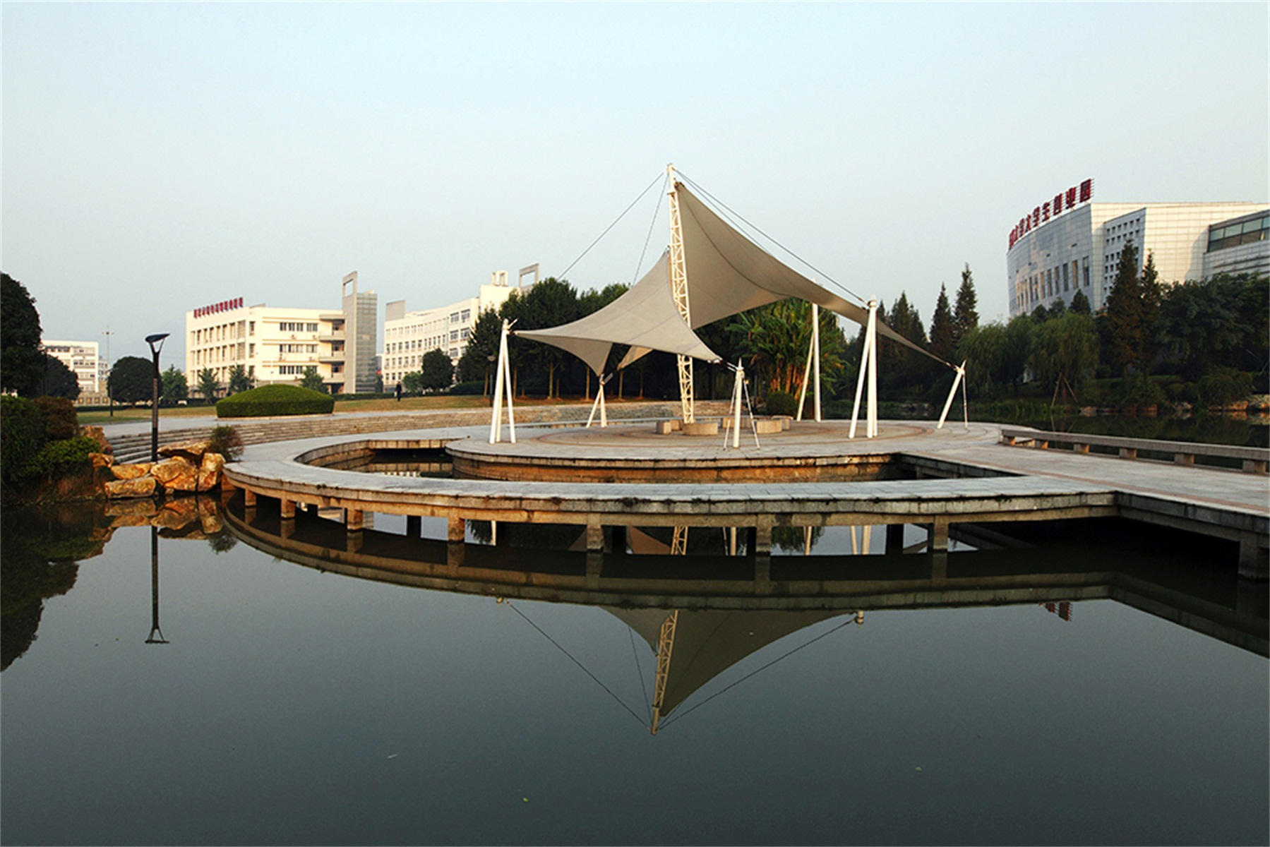 ="gntchar21t">温州职业技术学院(wenzhou polytechnic),简称"温职院"