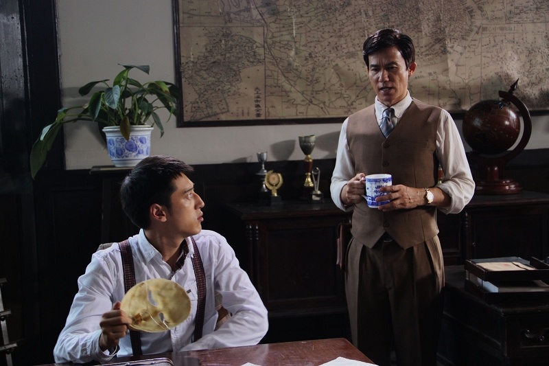 父子神探滴血的戒指