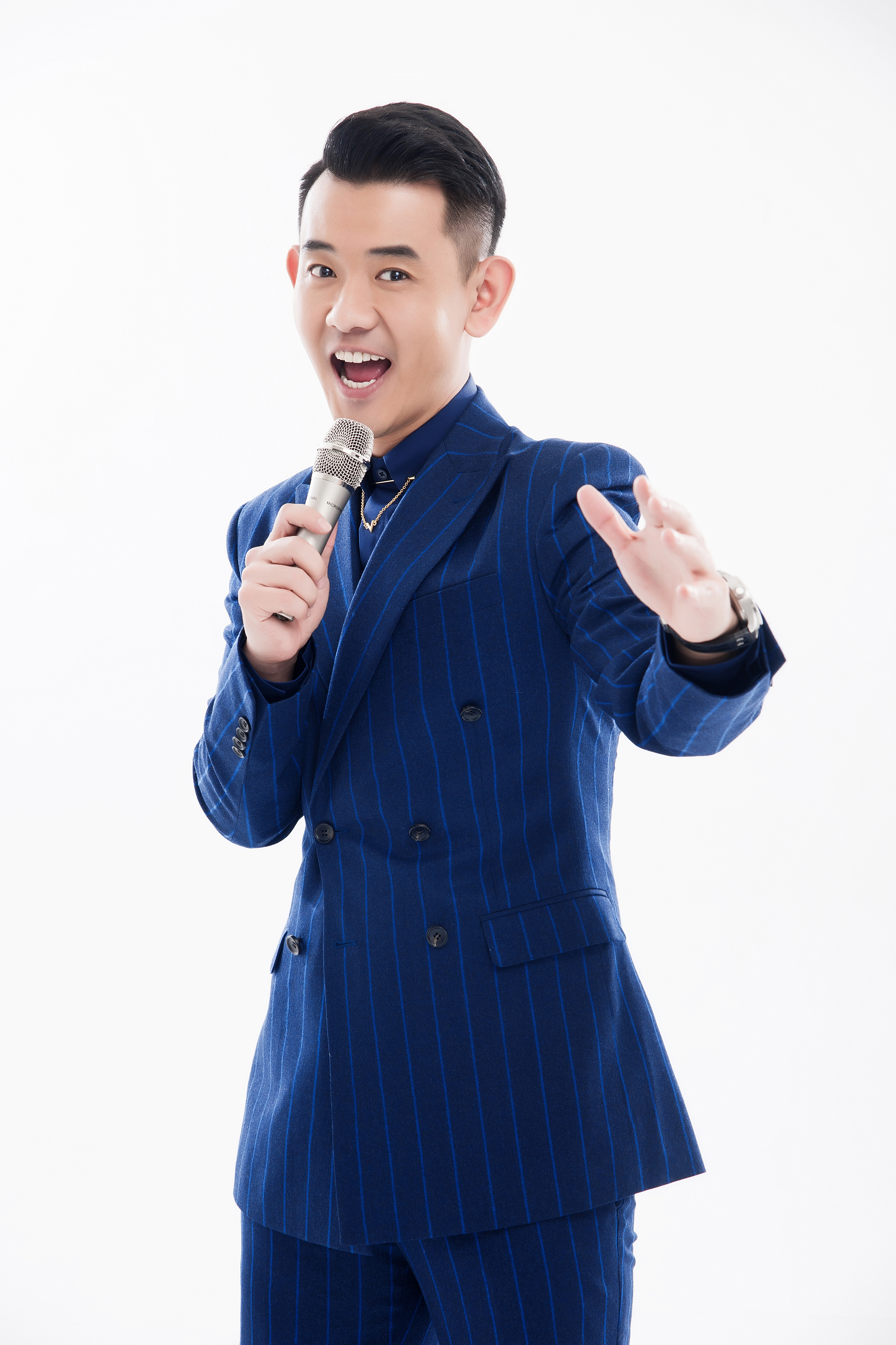 济南市/194602" data-lemmaid="194602">济南市 /a>,中国知名男 a