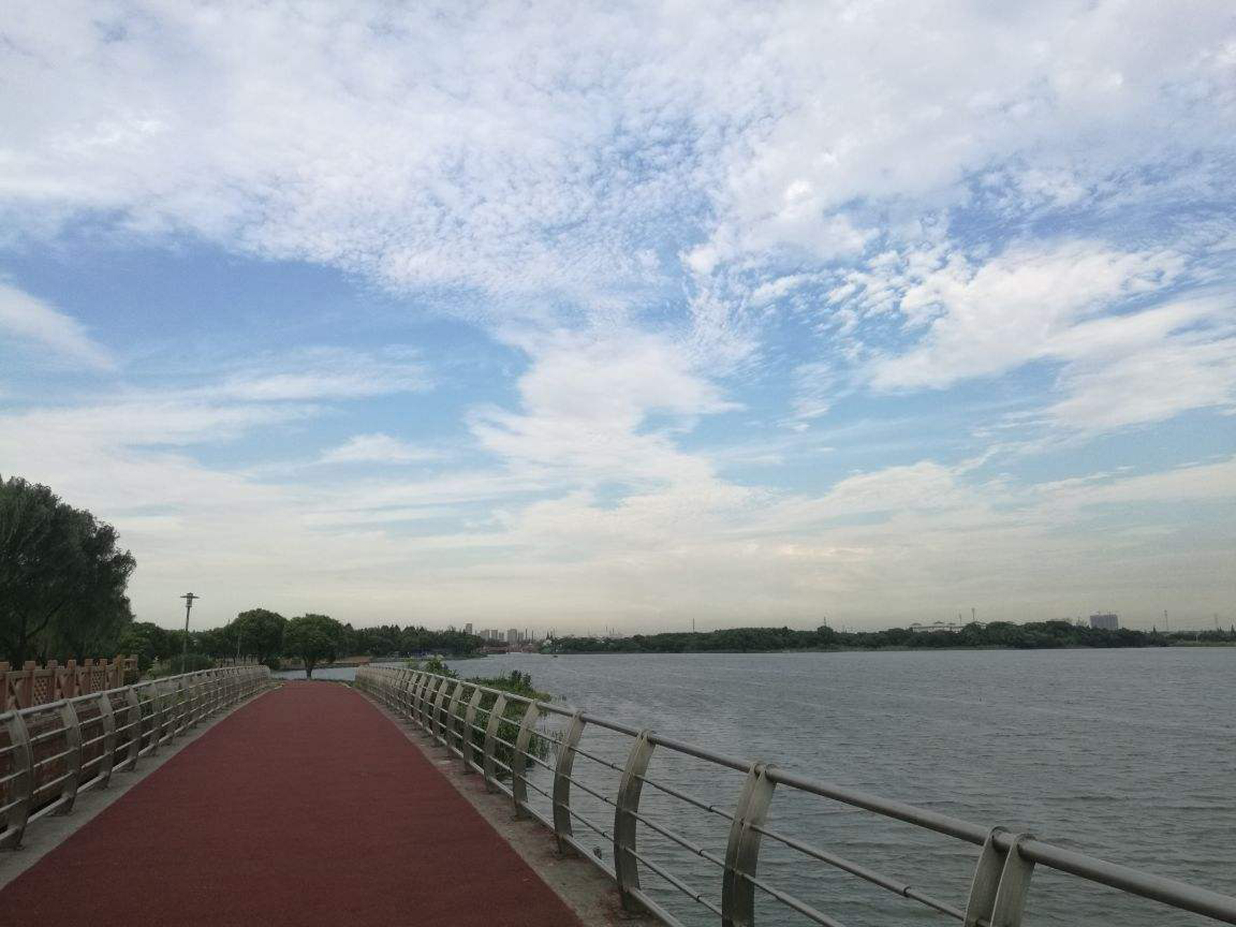  p> a href="#" data-lemmaid="1075316">阳澄湖 /a>水上公园位于 a