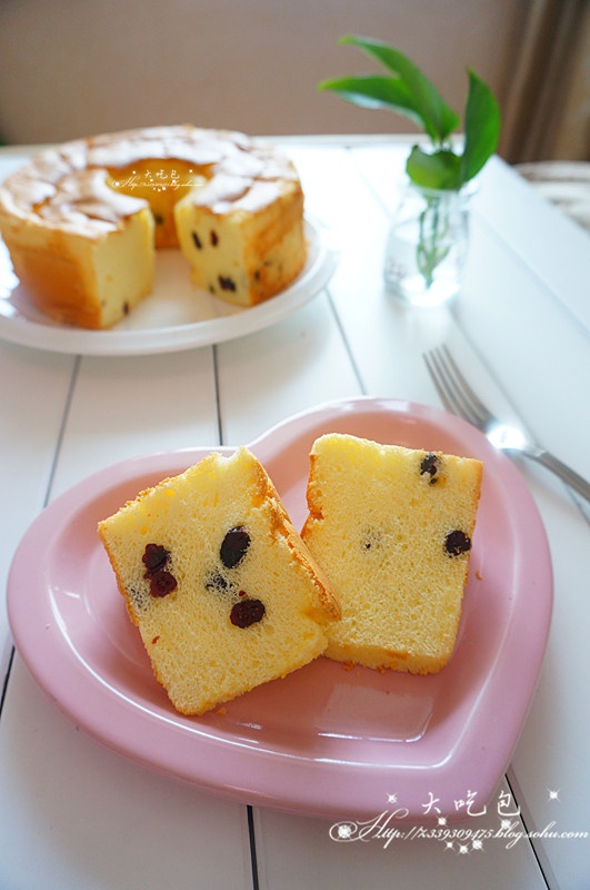 酸奶蔓越莓戚风蛋糕