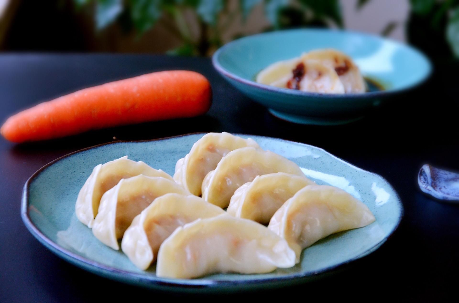 胡萝卜蒸饺