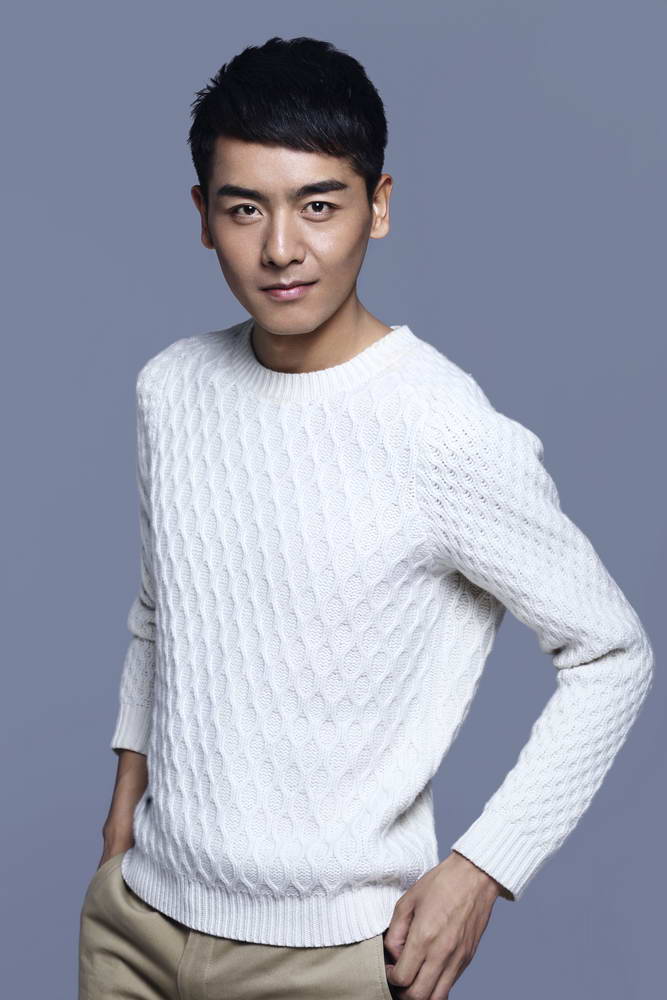  p>洛桑念扎,1986年8月16日出生于西藏自治区拉萨市,中国内地男演员