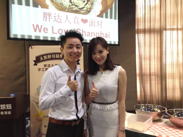 首席讲师,成都鼎智投资管理咨询有限公司ceo,双冠王网络贵人学创始人