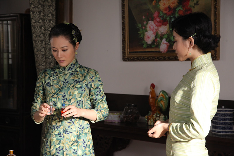 data-lemmaid="9165176">北京电影学院表演系 /a>本科,中国内地女演员