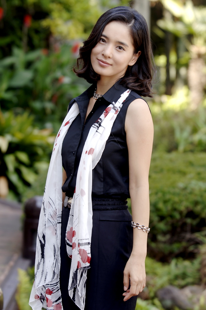  p>郑慧英,出生于1973年12月14日,韩国女演员,毕业于 a target="