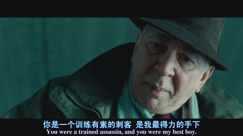  p>《不明身份》是由华纳兄弟影片公司于2011年出品的剧情悬疑片,由 a