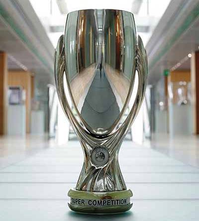  p>欧洲超级杯(uefa super cup,又译超霸杯),是欧洲足联在每个赛季