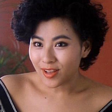  p>李美凤,1963年8月31日生于 a target="_blank" href="/item/香港