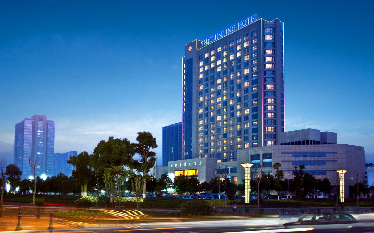 href="#" data-lemmaid="5096789">盐城市 /a>第一家五星级酒店,总