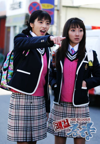  p>《豪杰春香》是 a href="#" data-lemmaid="3769113">韩国kbs电视