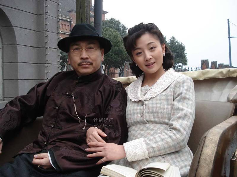  p>《望族》是由华谊兄弟出品的年代情感剧,由 a href="#" data-lemma