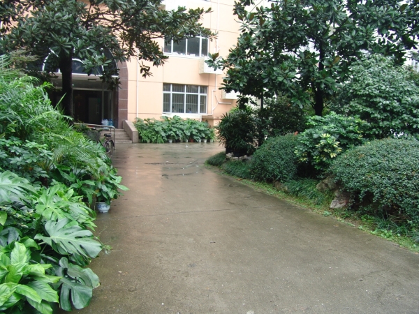 上海逸夫职业技术学校