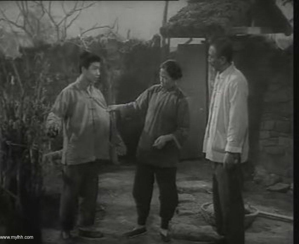  p data-id="gnbrspp3l7">《三进山城》是长春电影制片厂于1965年摄制