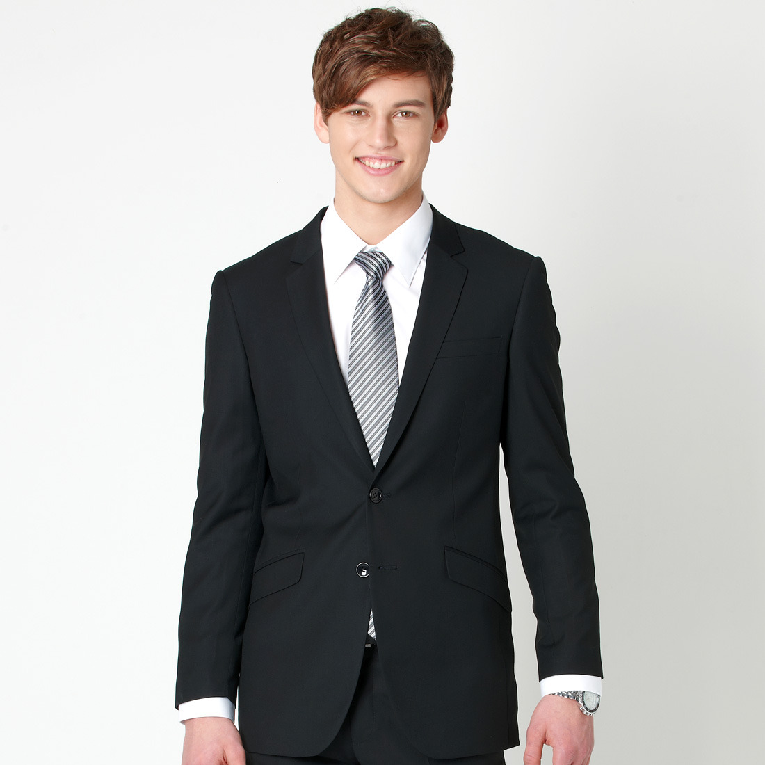  p>西装,又称 a target="_blank" href="/item/西服/777321" data