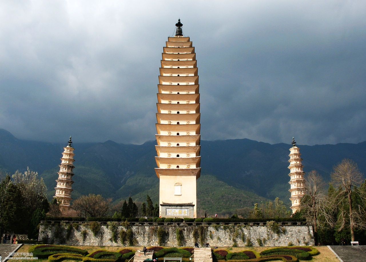 云南大理崇圣寺三塔