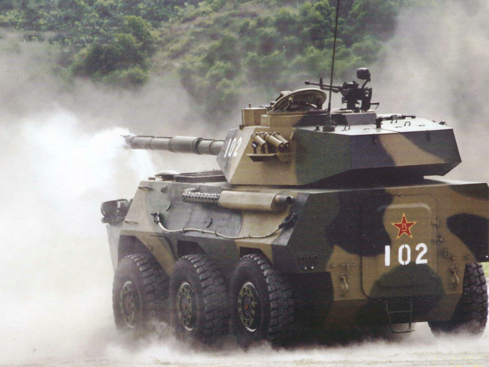 ptl-02轮式突击炮