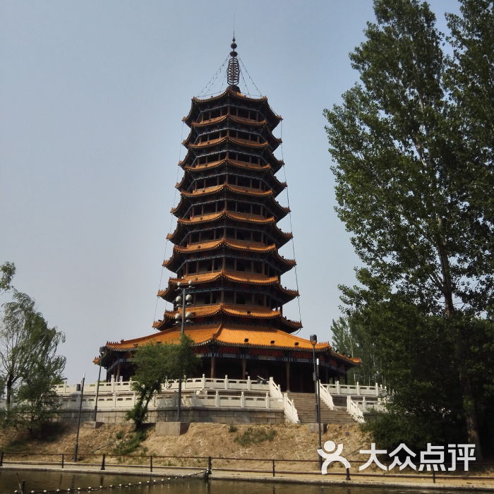  p data-id="gnx0rsyjbr">妫川宝塔坐落于延庆县南侧妫河之岸, a