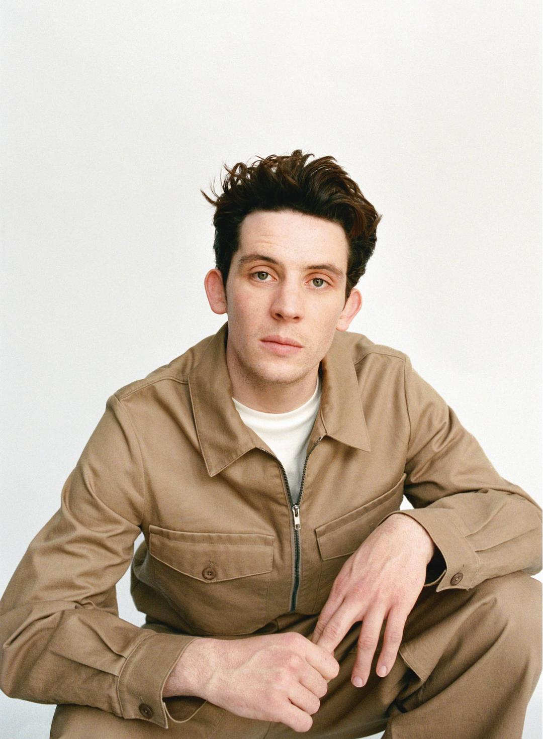  p>乔什·奥康纳 i>(josh oconnor) /i>,1990年5月20日出生于英国