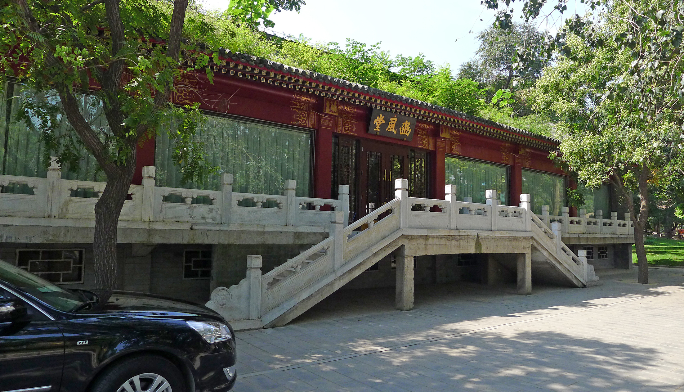 北京动物园畅观楼