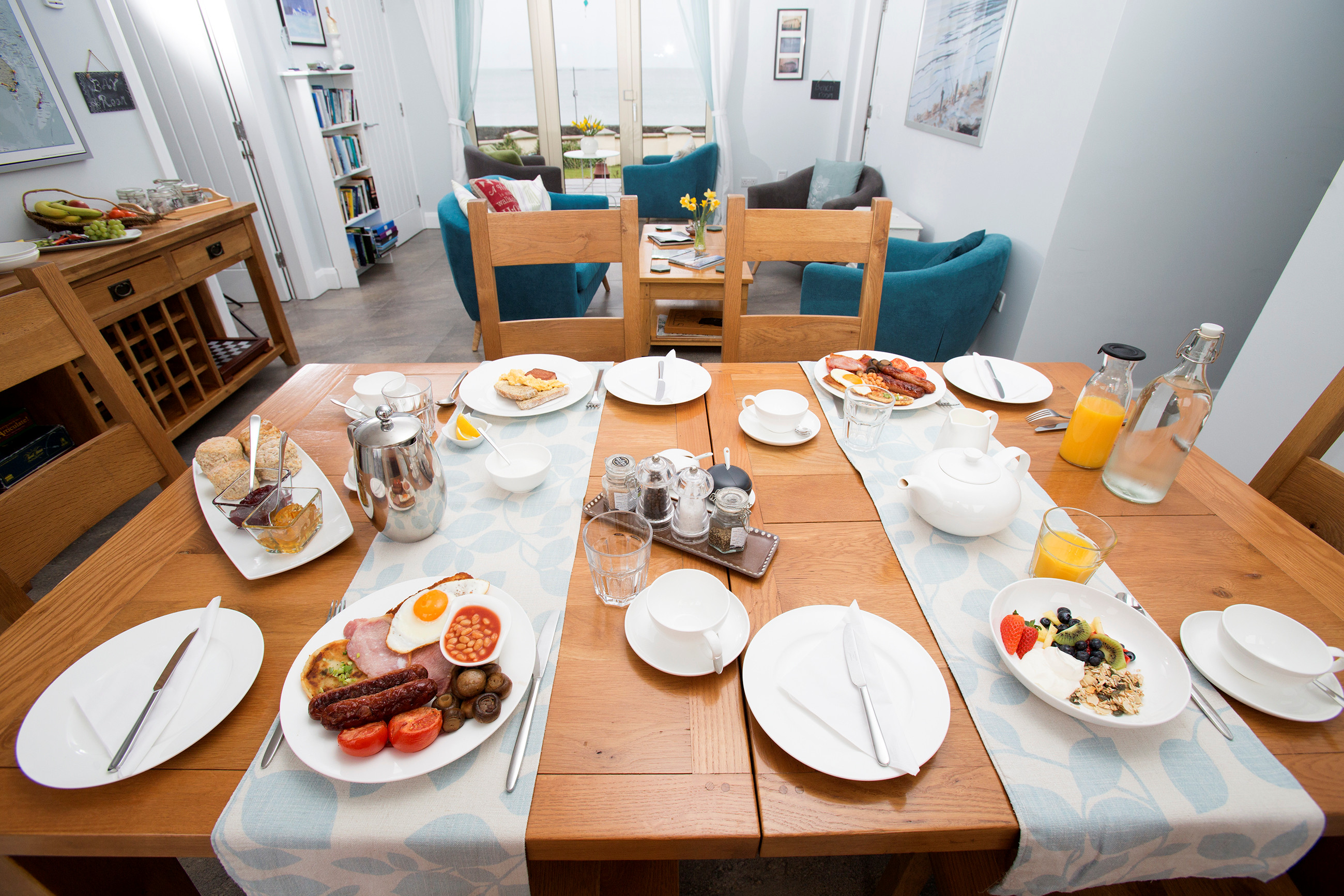  p data-id="go2gnh5dig">早餐(breakfast/the morning meal),又叫