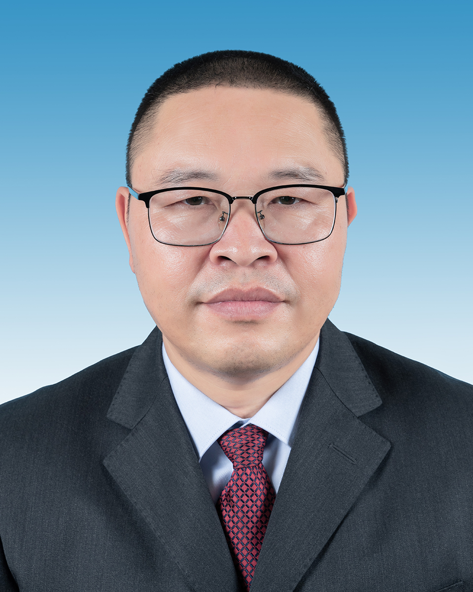 陈龙贤