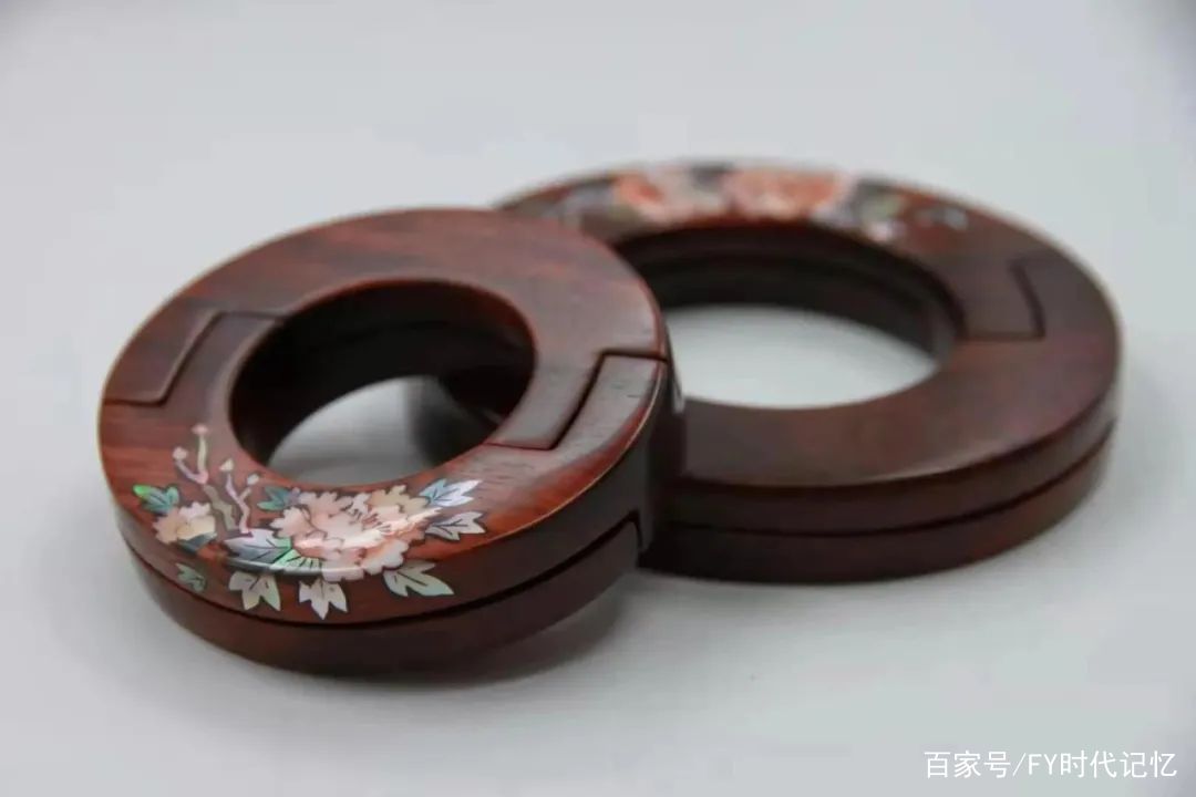 尊享定制 | 独受乾隆帝喜爱的“蚩尤环”！_百科TA说