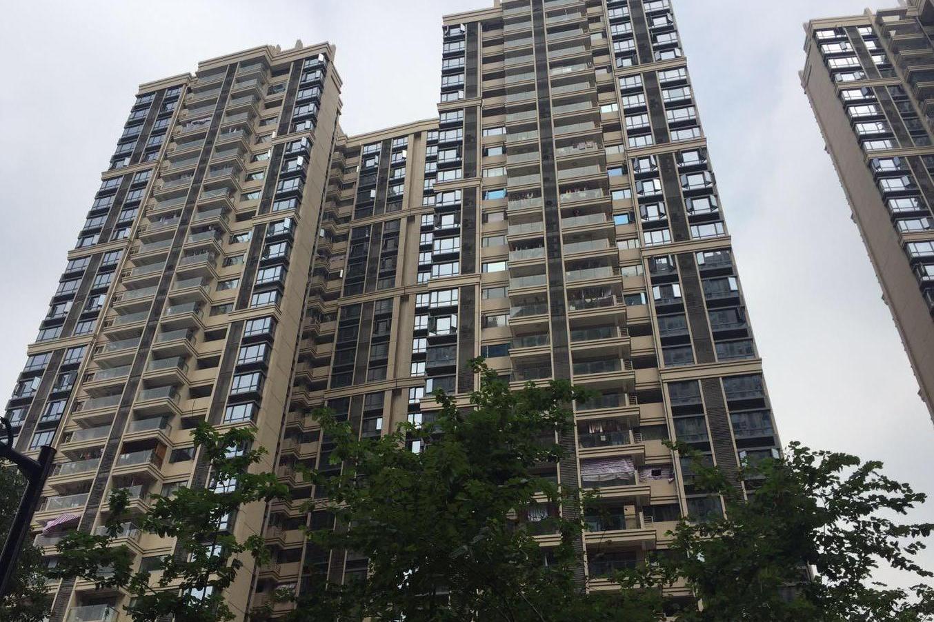  p>鼎峰尚境北园位于东莞市寮步镇石井,共计房屋1179户. /p>