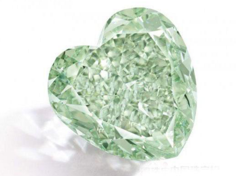 大自然赋予了绿钻石美丽的颜色,代表耐力和稳定性,因此,绿钻配饰,总能