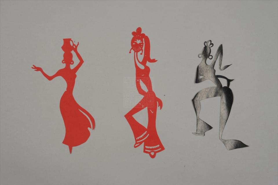 现代舞蹈人物剪纸